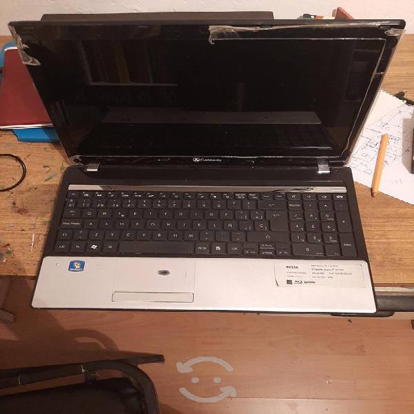 Laptop d3scompuesta derepente