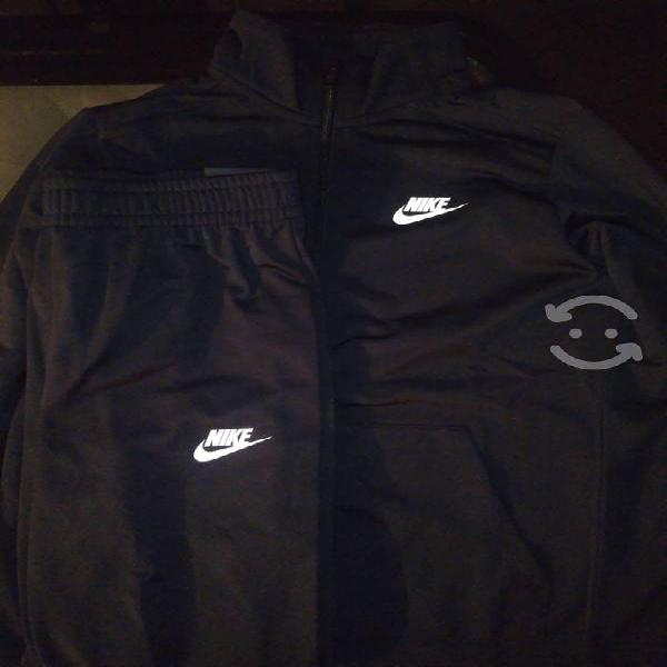 Conjunto NIKE original