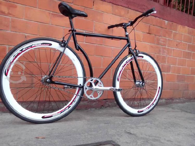 Bici R700 Fixie Nueva !!